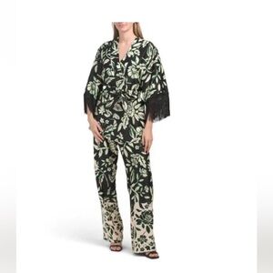 NWT ELIANE ROSE Black/cream
Printed Blazer Sz M